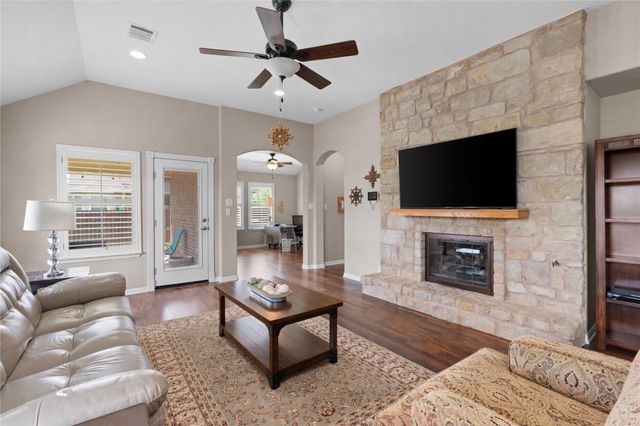 8094 Arezzo DR, Round Rock, TX 78665