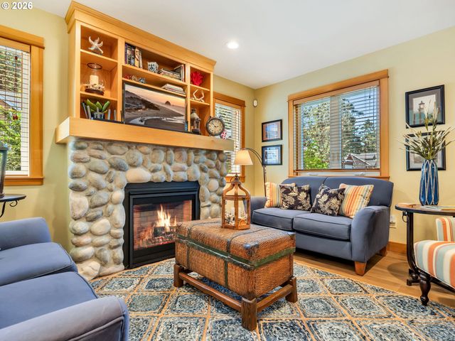 1117 CHINOOK Ln, Gearhart, OR 97138
