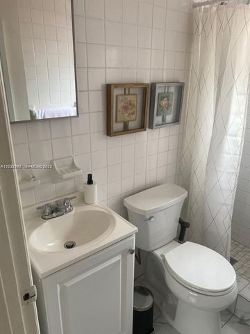 2526 Mckinley St 1, Hollywood, FL 33020