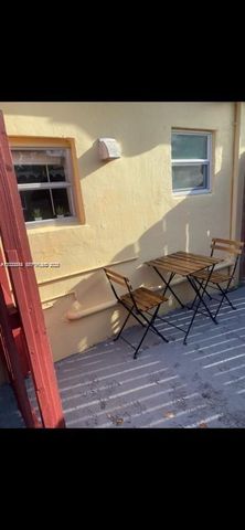2526 Mckinley St 1, Hollywood, FL 33020