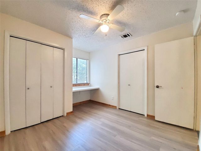 2400 Berkett DR A, Austin, TX 78745