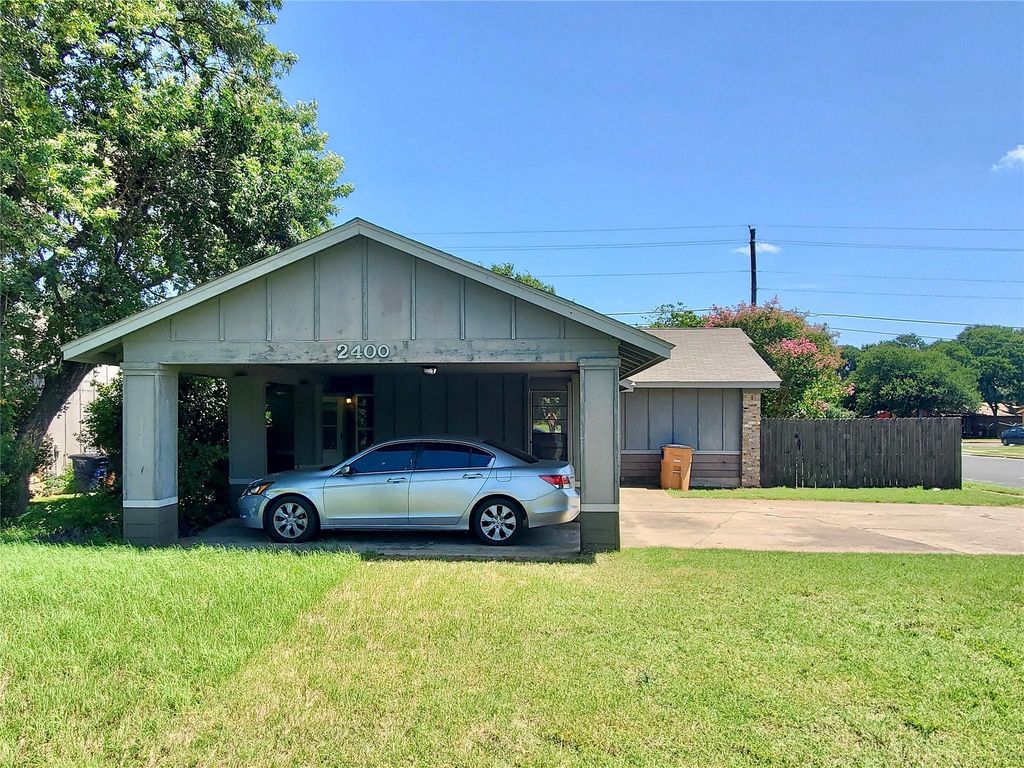2400 Berkett DR A, Austin, TX 78745