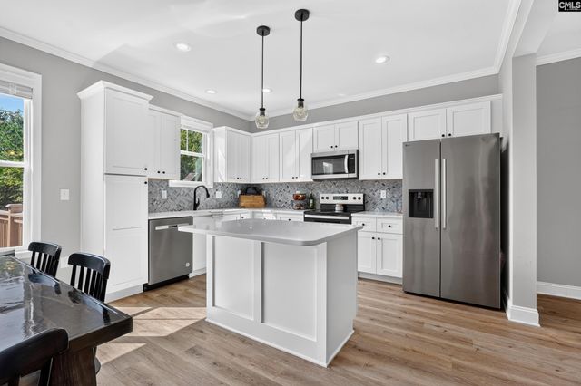 2215 Porter Road, Cassatt, SC 29032