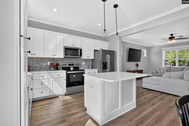 2215 Porter Road, Cassatt, SC 29032
