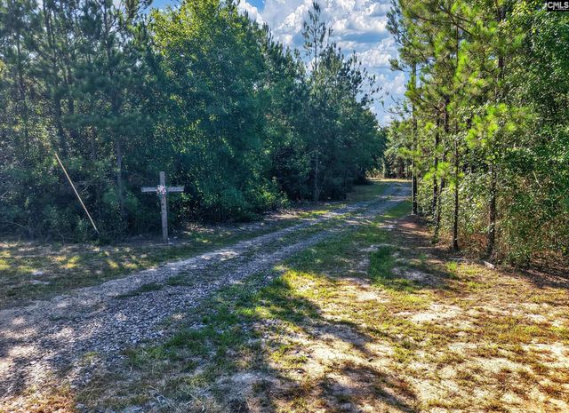 2215 Porter Road, Cassatt, SC 29032