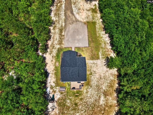 2215 Porter Road, Cassatt, SC 29032