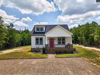 2215 Porter Road, Cassatt, SC 29032