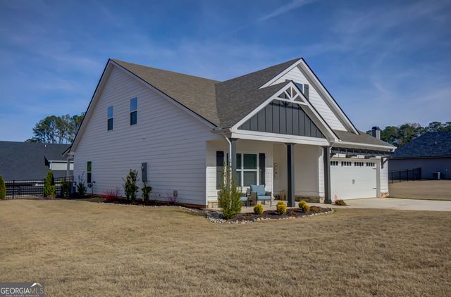 209 Maddington Court, Senoia, GA 30276