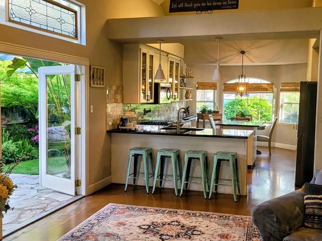 2827 E Shea, Fresno, CA 93720