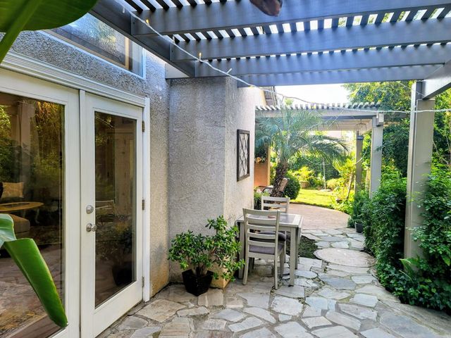 2827 E Shea, Fresno, CA 93720