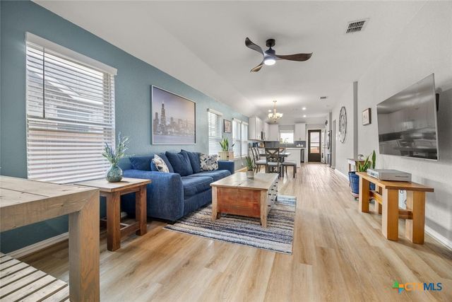 620 Navarro Street, New Braunfels, TX 78132