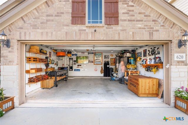 620 Navarro Street, New Braunfels, TX 78132