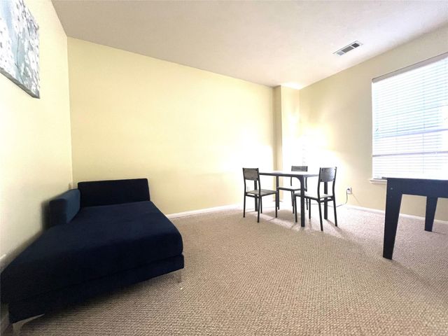 8210 Solara Bend, Houston, TX 77083