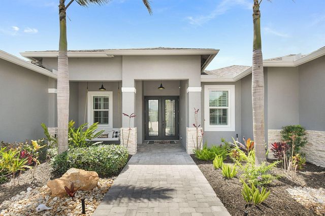 508 SW Bradshaw Circle, Port St. Lucie, FL 34953