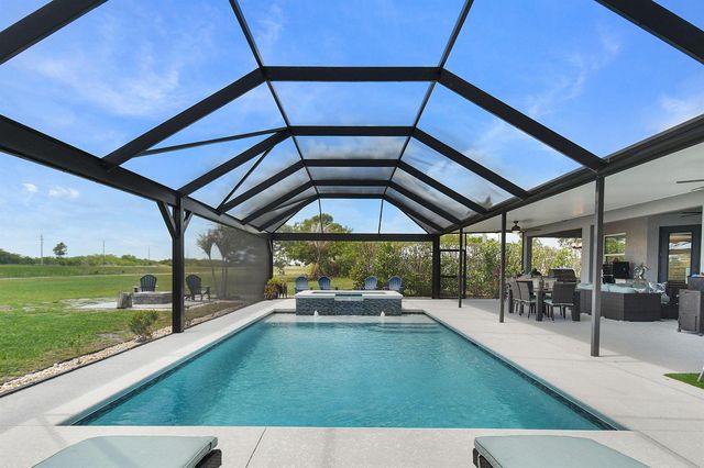 508 SW Bradshaw Circle, Port St. Lucie, FL 34953