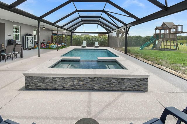 508 SW Bradshaw Circle, Port St. Lucie, FL 34953