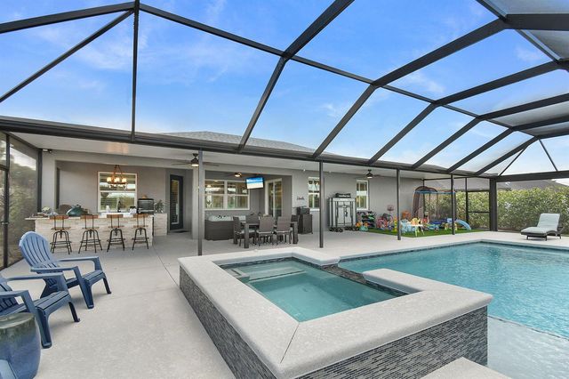 508 SW Bradshaw Circle, Port St. Lucie, FL 34953