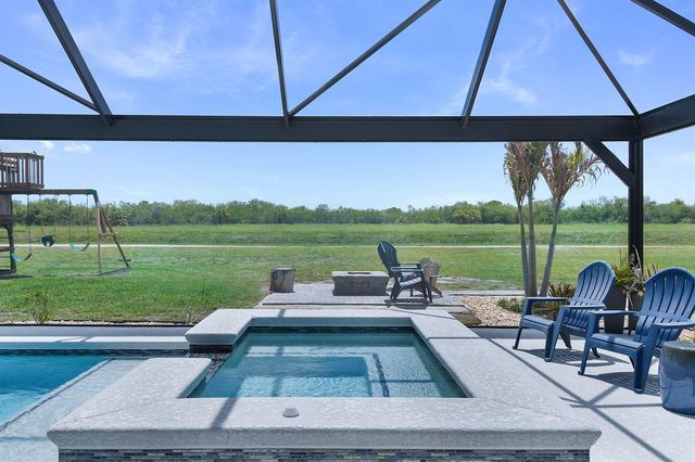 508 SW Bradshaw Circle, Port St. Lucie, FL 34953