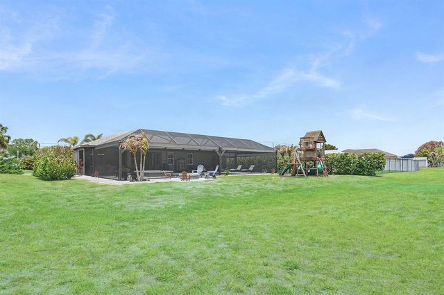 508 SW Bradshaw Circle, Port St. Lucie, FL 34953