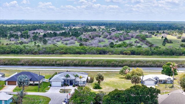 508 SW Bradshaw Circle, Port St. Lucie, FL 34953