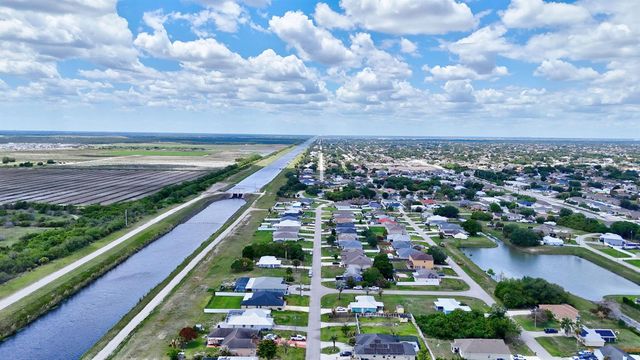 508 SW Bradshaw Circle, Port St. Lucie, FL 34953