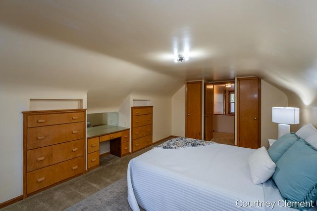 2565 Cherrywood Court SW, Wyoming, MI 49519