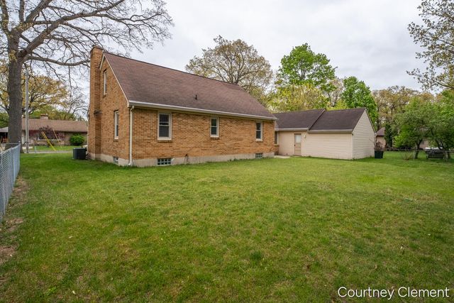 2565 Cherrywood Court SW, Wyoming, MI 49519