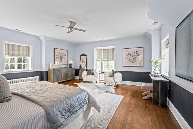 331 E Witchwood Lane, Lake Bluff, IL 60044