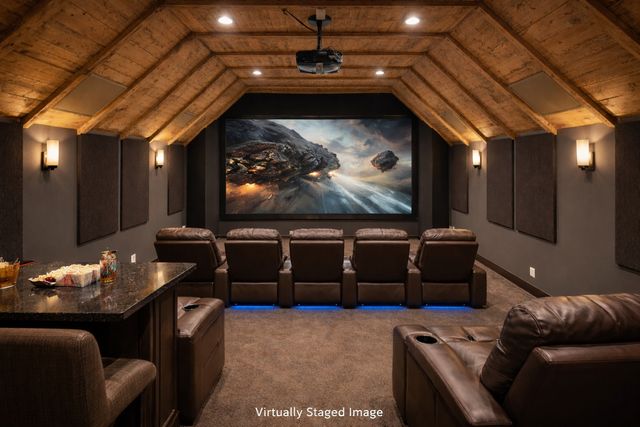 331 E Witchwood Lane, Lake Bluff, IL 60044