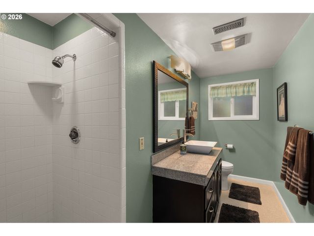 10525 Sw 42ND Ave, Portland, OR 97219