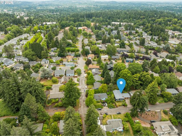 10525 Sw 42ND Ave, Portland, OR 97219