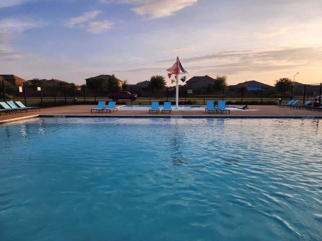 517 Redding Drive, Saginaw, TX 76131