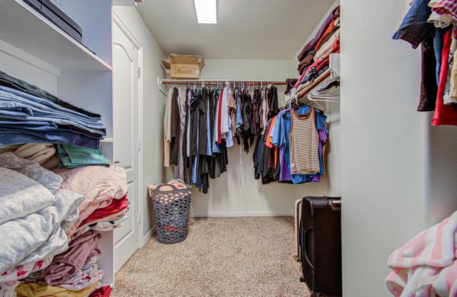 19907 Drake Shadows Lane, Katy, TX 77449