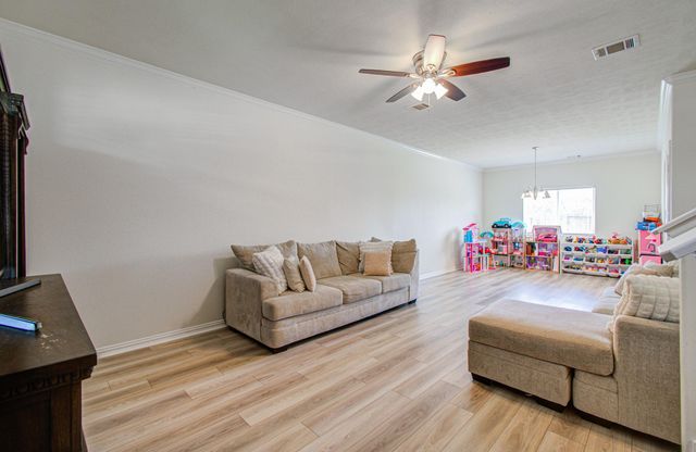 19907 Drake Shadows Lane, Katy, TX 77449