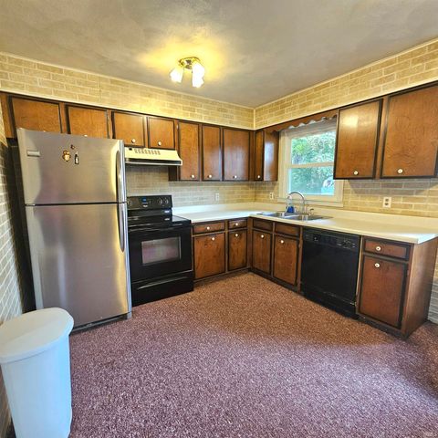 7700 W Eller Road, Bloomington, IN 47403