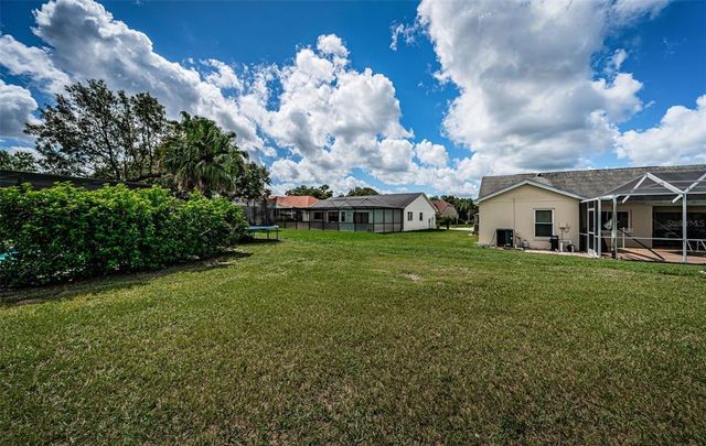 9402 TOURNAMENT DRIVE, Hudson, FL 34667
