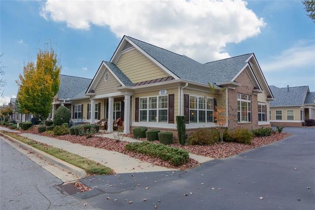 910 BROOK KNOLL Lane, Cumming, GA 30041