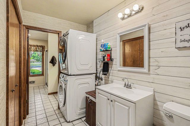38 Clubhouse Court, Gun Plain Twp, MI 49080