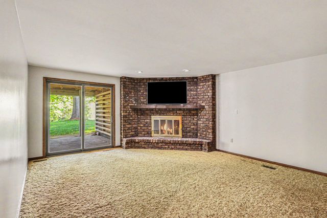 38 Clubhouse Court, Gun Plain Twp, MI 49080