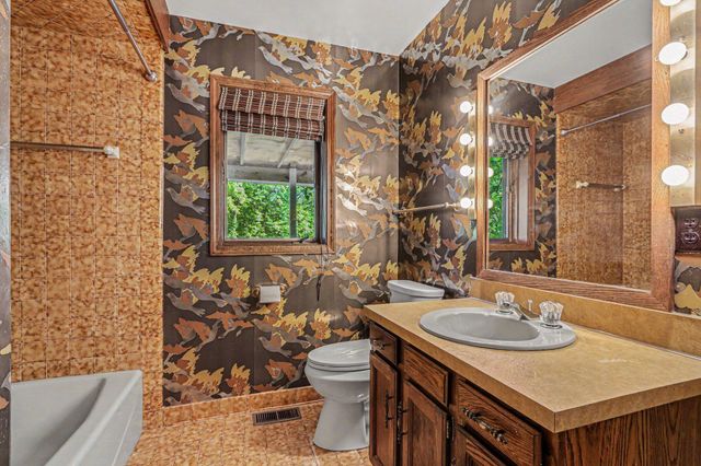 38 Clubhouse Court, Gun Plain Twp, MI 49080