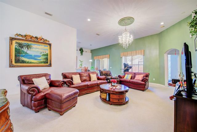 306 CARRIAGE OAK PLACE, Seffner, FL 33584