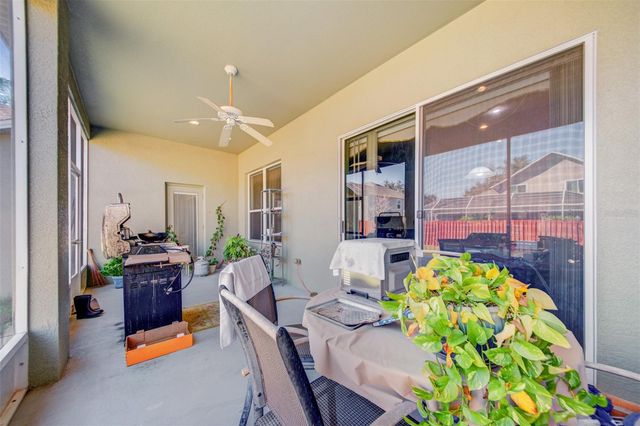 306 CARRIAGE OAK PLACE, Seffner, FL 33584