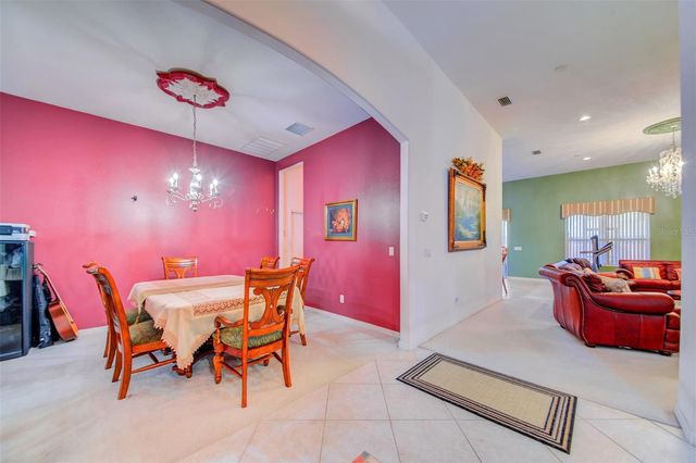 306 CARRIAGE OAK PLACE, Seffner, FL 33584