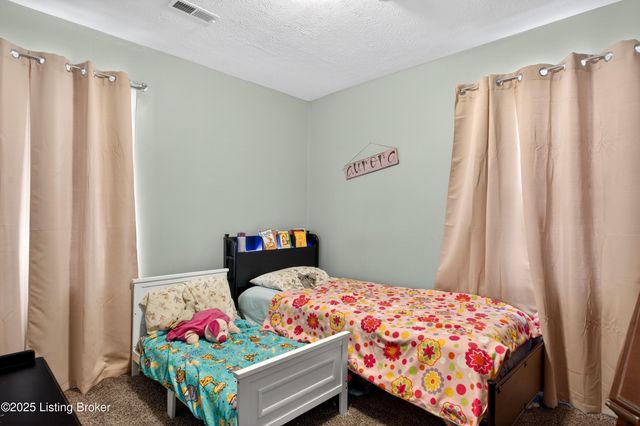 5608 Halstead Ave, Louisville, KY 40213