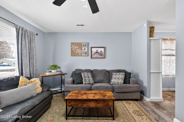 5608 Halstead Ave, Louisville, KY 40213