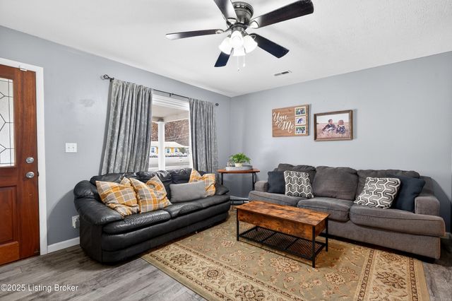 5608 Halstead Ave, Louisville, KY 40213