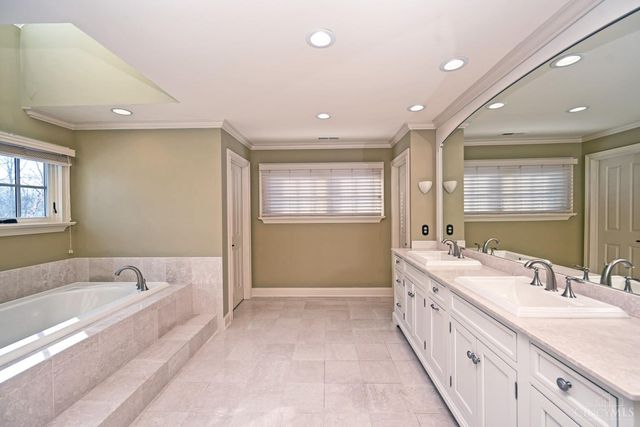 931 Turning Point Lane, Maineville, OH 45039