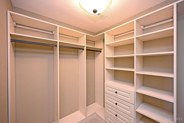 931 Turning Point Lane, Maineville, OH 45039