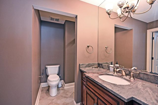 931 Turning Point Lane, Maineville, OH 45039