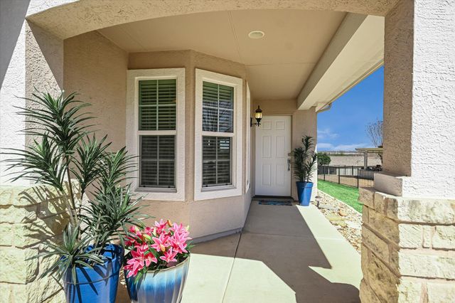 408 Salt Creek LN, Georgetown, TX 78633